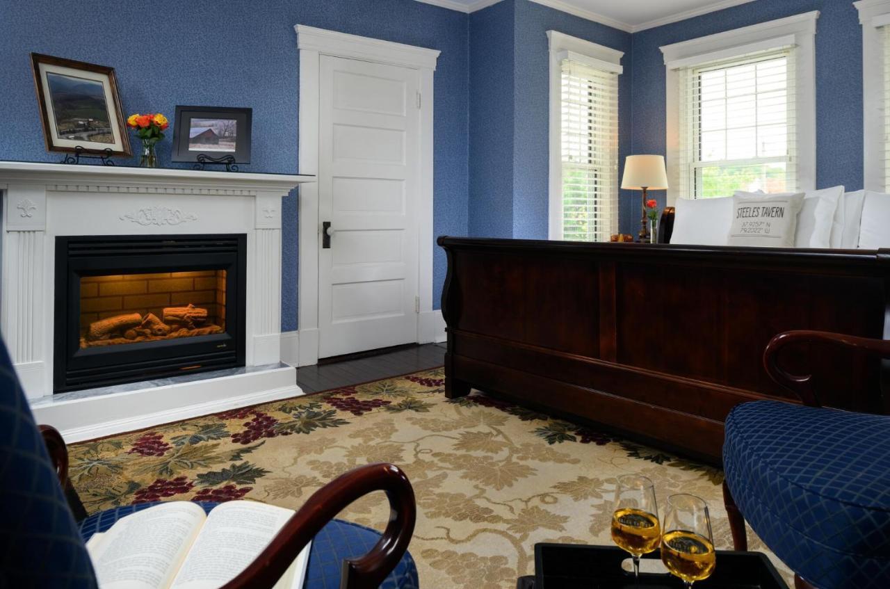 Steeles Tavern Manor Экстерьер фото