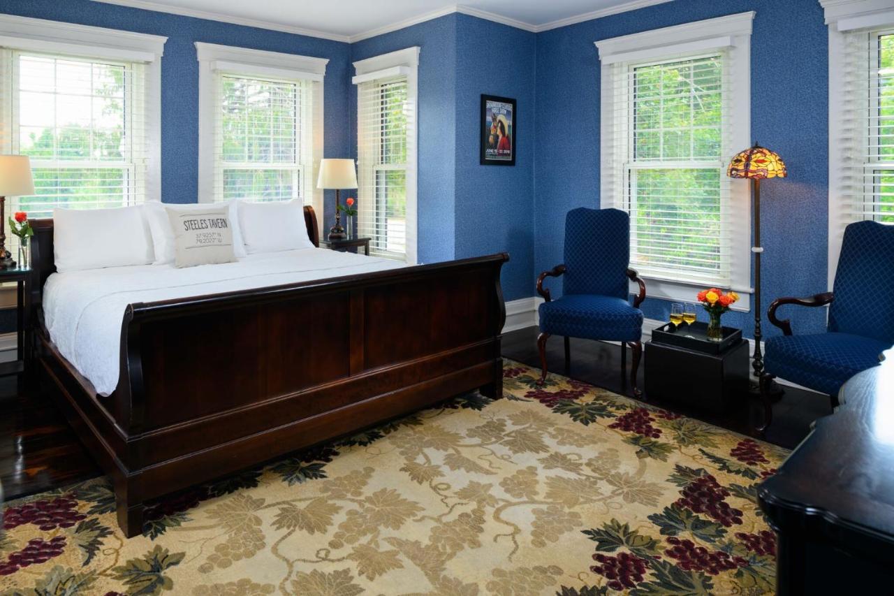 Steeles Tavern Manor Экстерьер фото